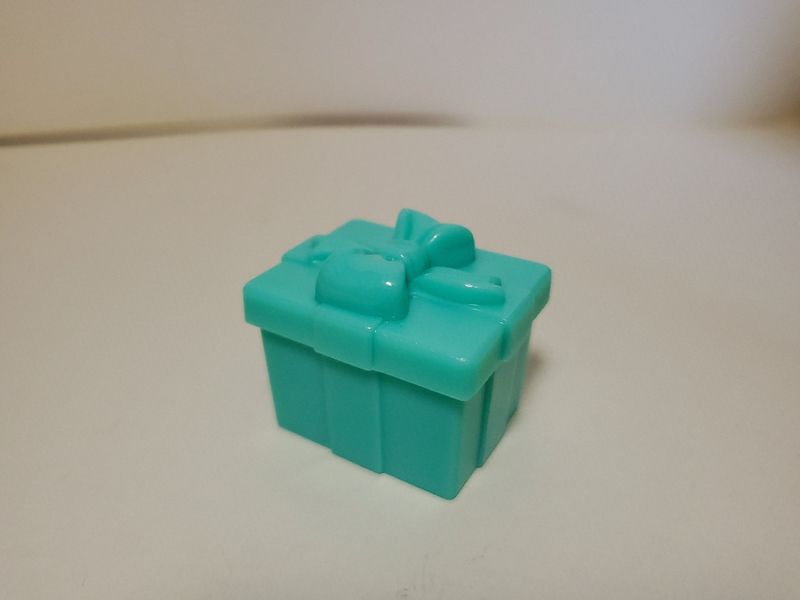 File:G4 Twilight Sparkle Rarity Princess Celebration Cars 4.jpg