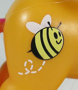 HoneybuzzSymbol.jpg